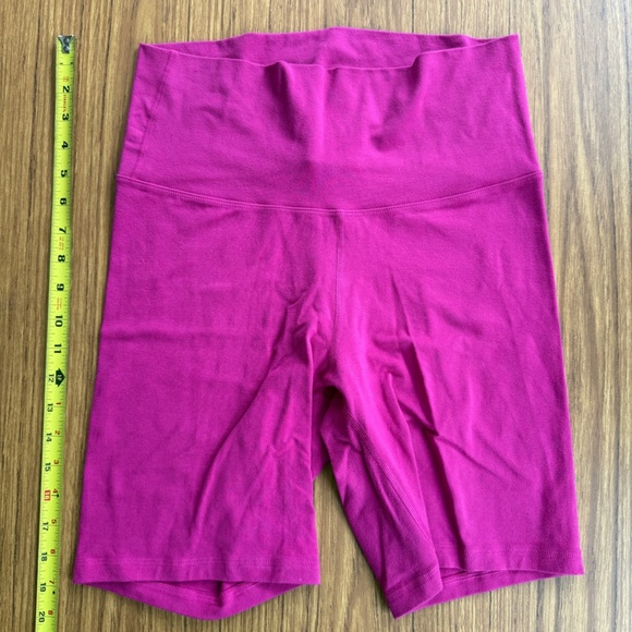 Old Navy Balance Biker Shorts | Pink | 7" Inseam | Size Large - Picture 1 of 3
